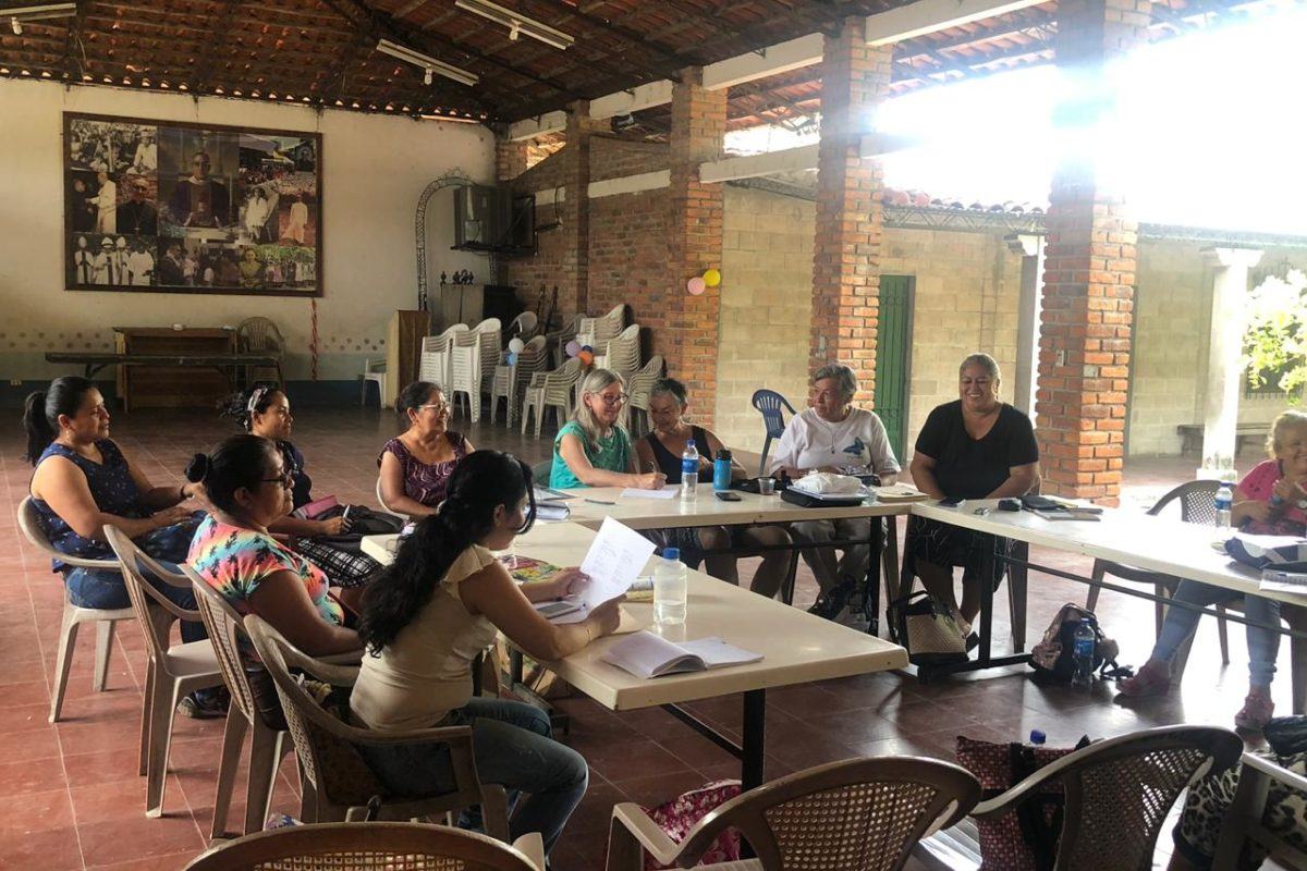 Women in Tonacatepeque, El Salvador